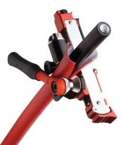 Dezizolator universal de cablu cu sistem de eliberare rapidă