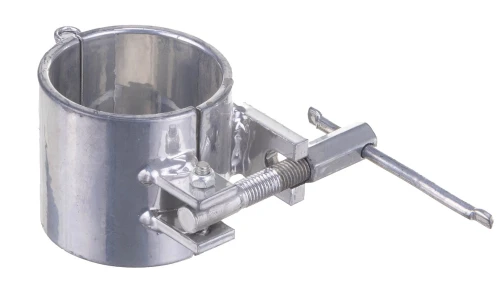 Flange for mounting on shaft, supporting 70 mm cone